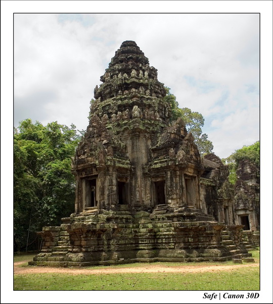 2006 - 07 - Temple angkor - Thommanom 04